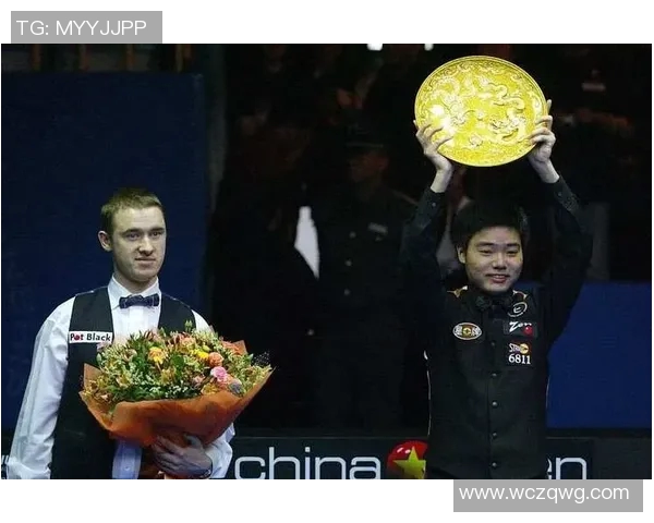 丁俊晖与史蒂夫戴维斯巅峰对决谁将书写斯诺克历史新篇章