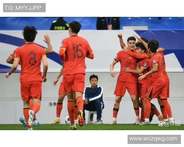 釜山偶像与仁川联的激烈对决展现足球魅力与团队精神 釜山偶像与仁川联的激烈对决展现足球魅力与团队精神