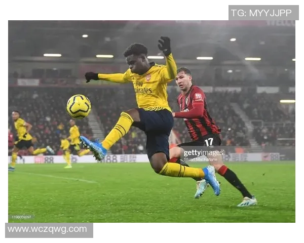 萨卡在球场上的闪耀时刻与未来发展潜力的深度分析与展望