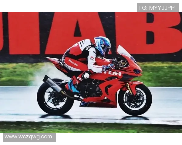 重庆足球队精英赛征程回顾与突破之路的深度剖析