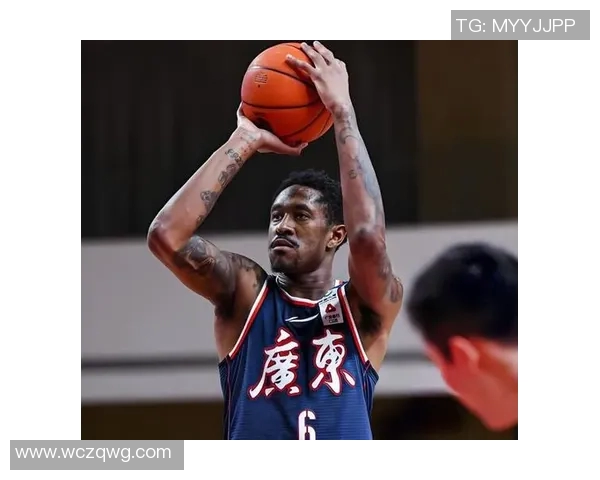 马尚布鲁克斯：从篮球场上的明星到生活中的传奇旅程